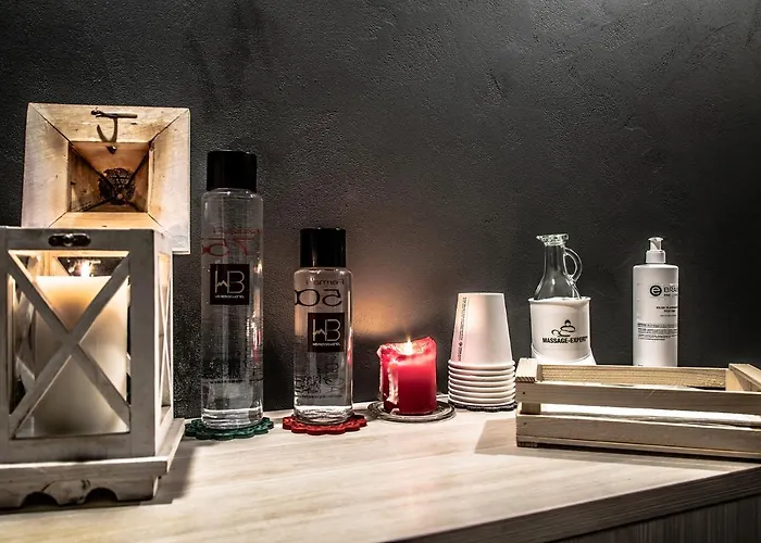 Отель Hb & Balcony 3*