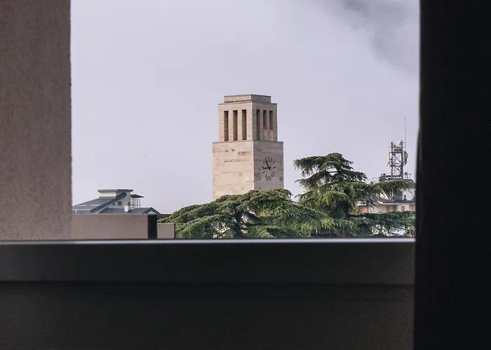 Отель Hb & Balcony 3*