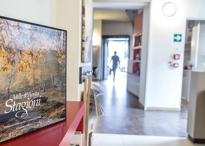 Отель Hb & Balcony 3*