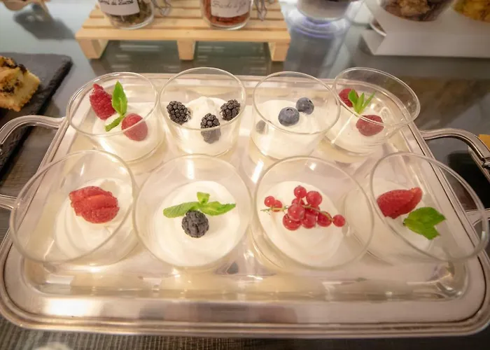 Hb & Balcony Отель 3*