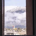 Hotel Hb & Balcony