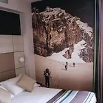 Hotel Hb & Balcony 3*