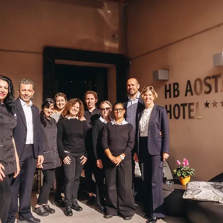 Hb & Balcony Отель