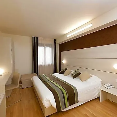 Hb Hotel&balcony 3*