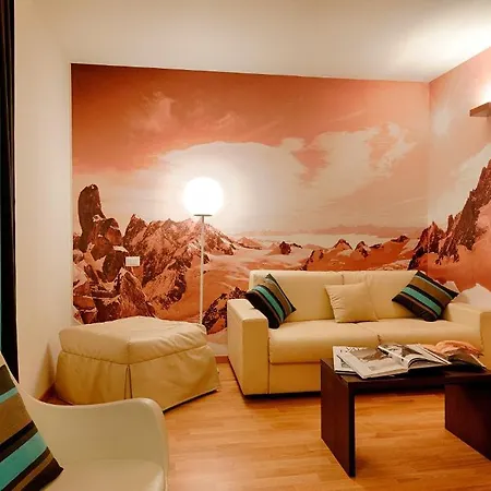 Szálloda Hb & Balcony 3*