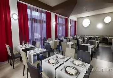 Szálloda Hb & Balcony 3*