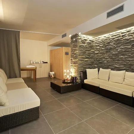 Hotel Hb & Balcony Aoste