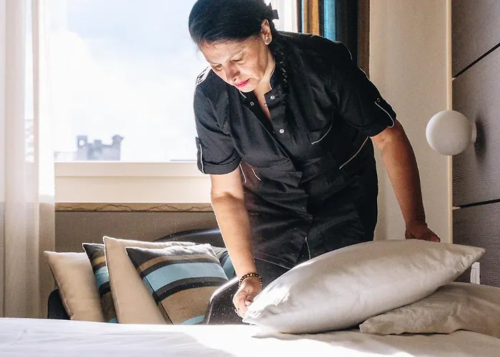 Hotel Hb & Balcony Aosta