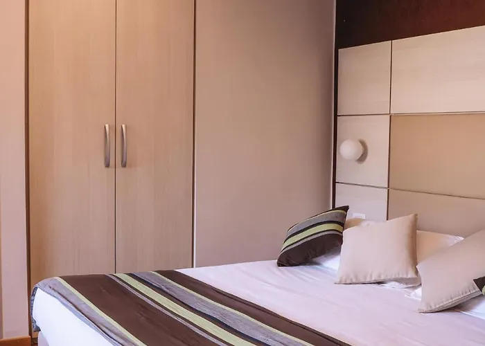 Hb & Balcony 3* Aosta