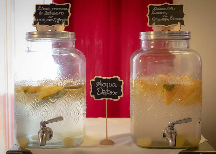 Hotel Hb & Balcony 3*